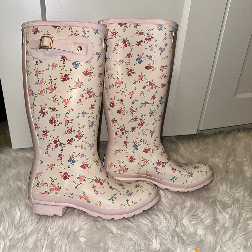 LoveShackFancy X Hunter Confetti Bloom Boots // BIG KID’S SIZE 5 - WOMEN’S 7 🎀✨💕 - Picture 2 of 12